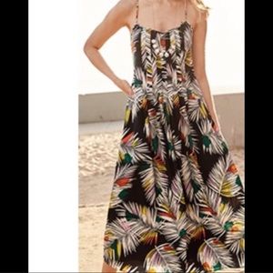 Banana Republic: Tropical Floral Maxi Dress